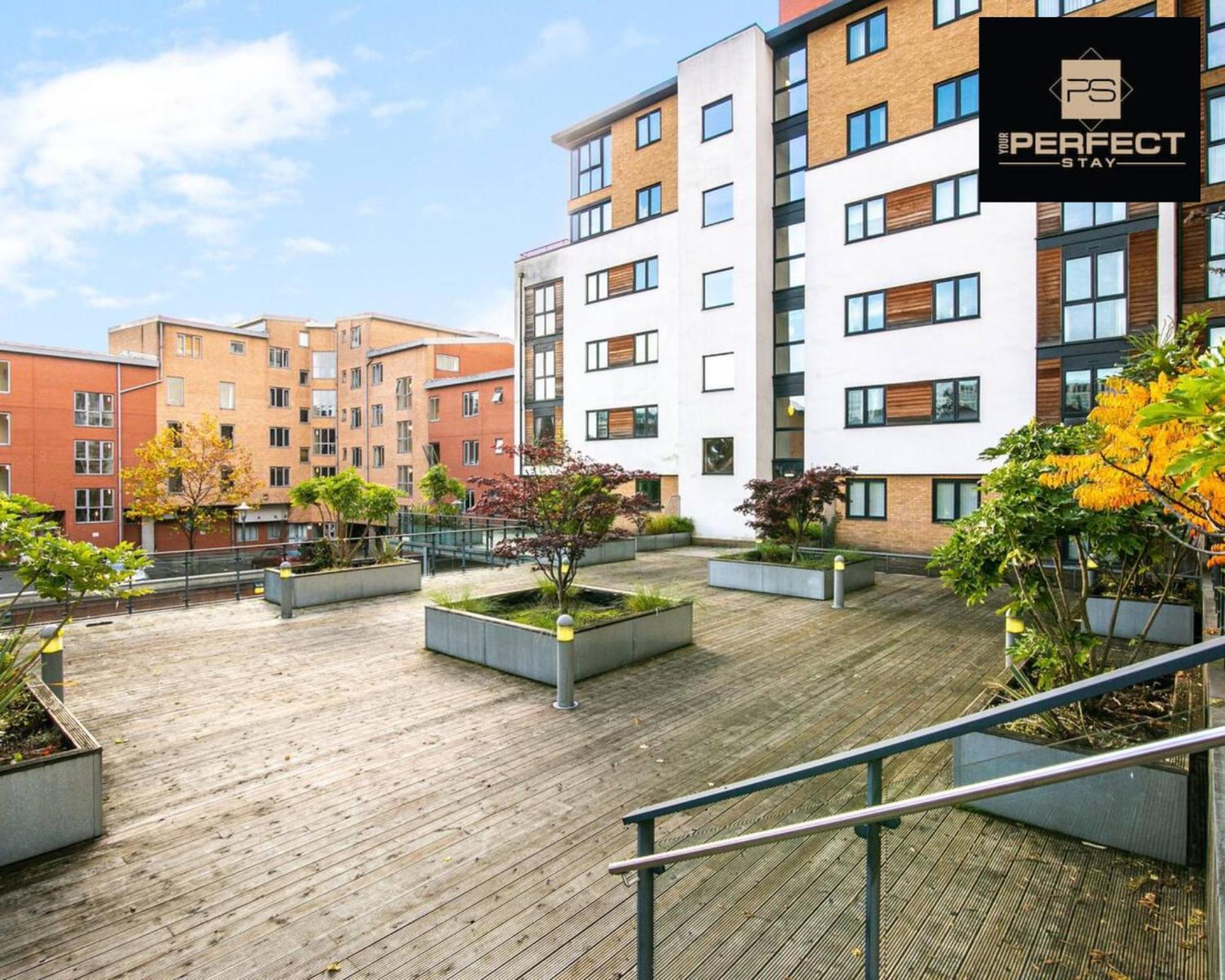 Cosmo Modern Apartment Central By Your Perfect Stay Short Lets Birmingham Eksteriør bilde
